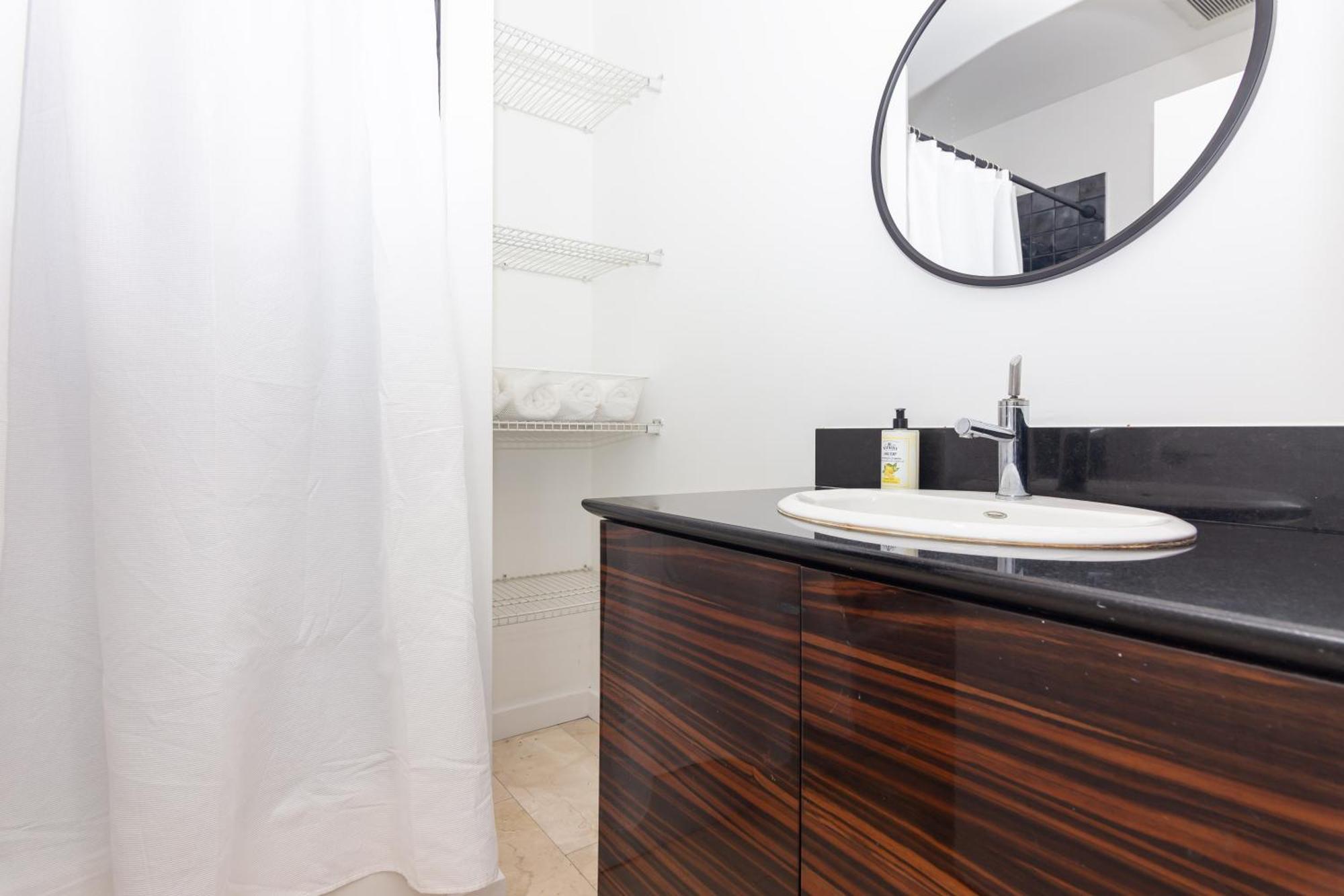 1 Bdrm Apartment - Heart Of Downtown - 5 Min To Wynwood Miami Eksteriør billede